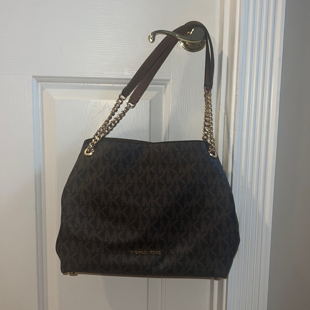 Brown Micheal kors purse